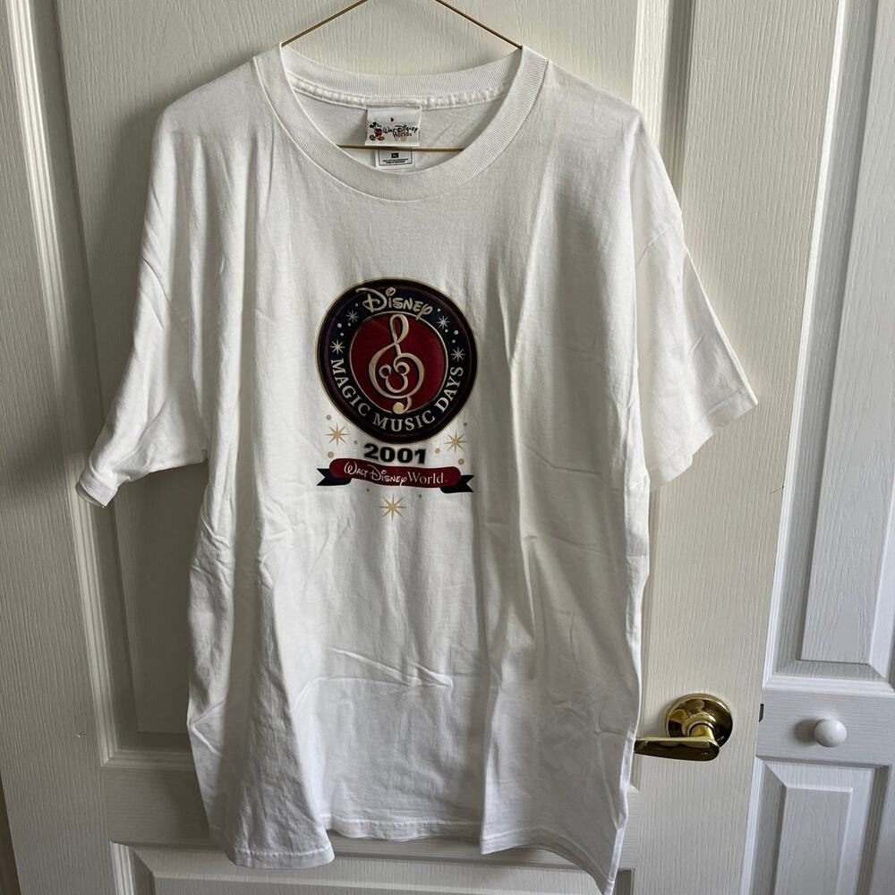 Walt Disney World Magic Music Days T Shirt Vintage 2001 Theme Park White Size XL